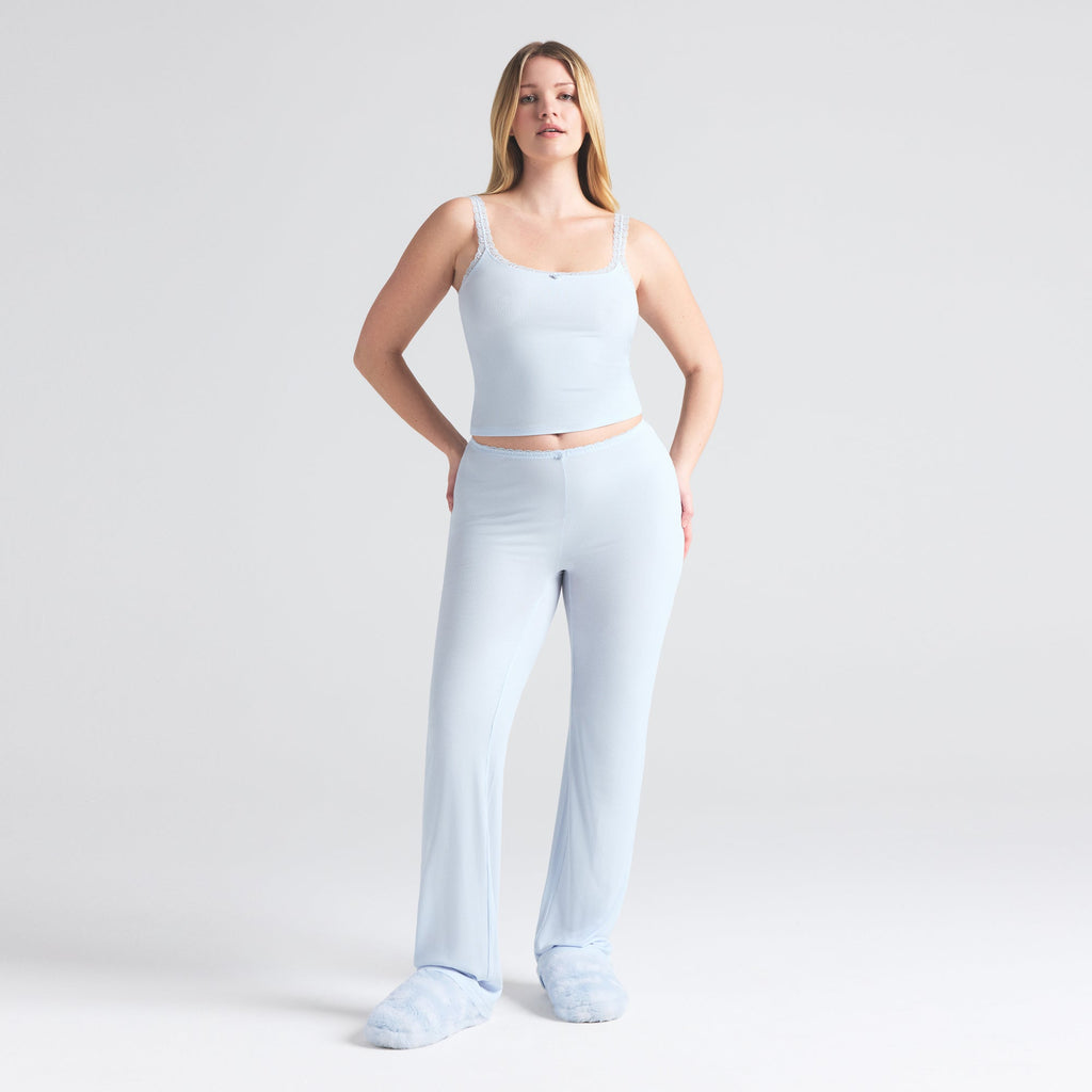 SOFT LOUNGE LACE CAMI | BLUE QUARTZ