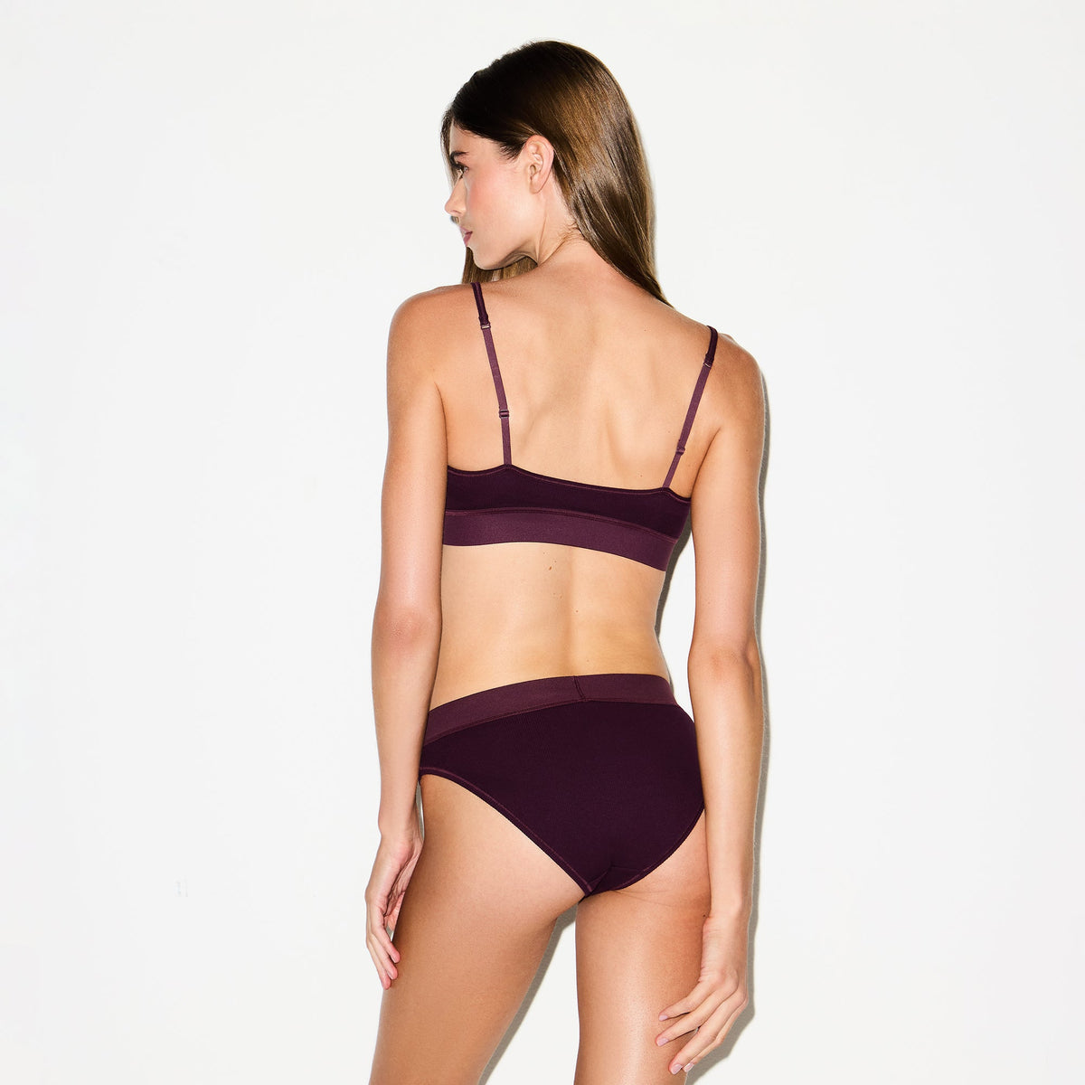 COTTON RIB SCOOP BRALETTE | CURRANT