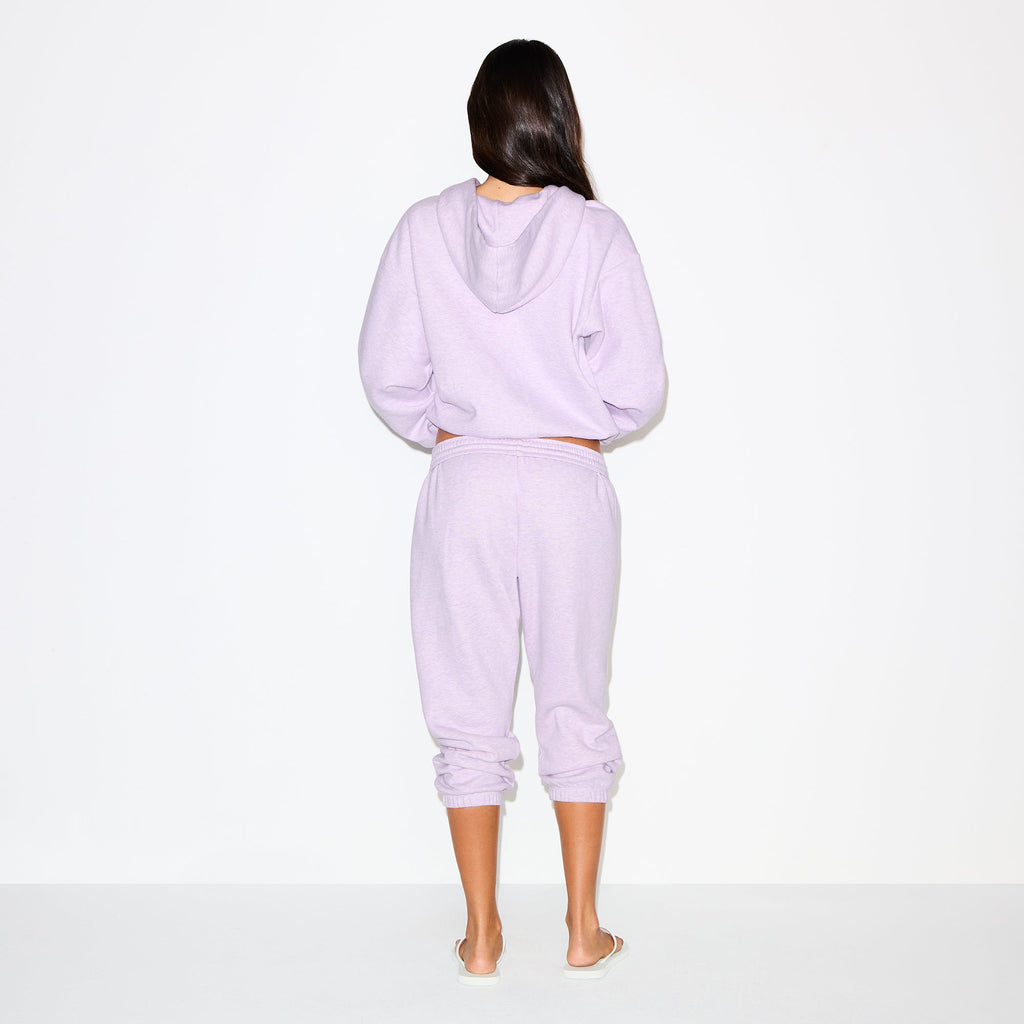COTTON FLEECE LOW RISE CAPRI JOGGER | PURPLE HEATHER