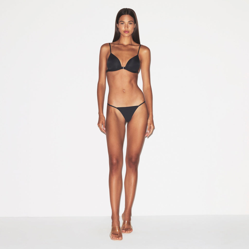 WIRELESS FORM TRIANGLE FRONT CLOSE SUPER PUSH-UP BRA | ONYX