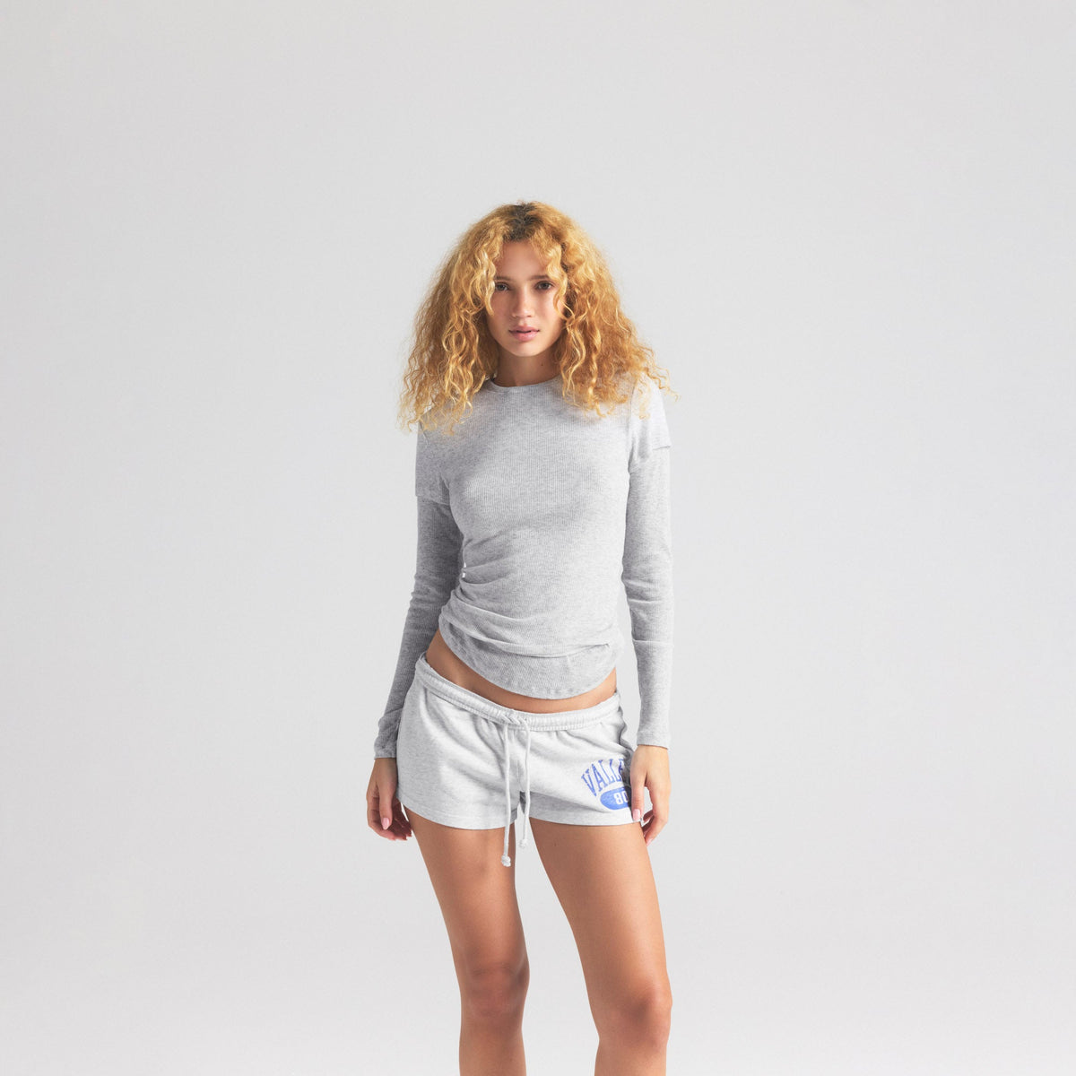 LIGHTWEIGHT FLEECE SHORT | LIGHT HEATHER GREY