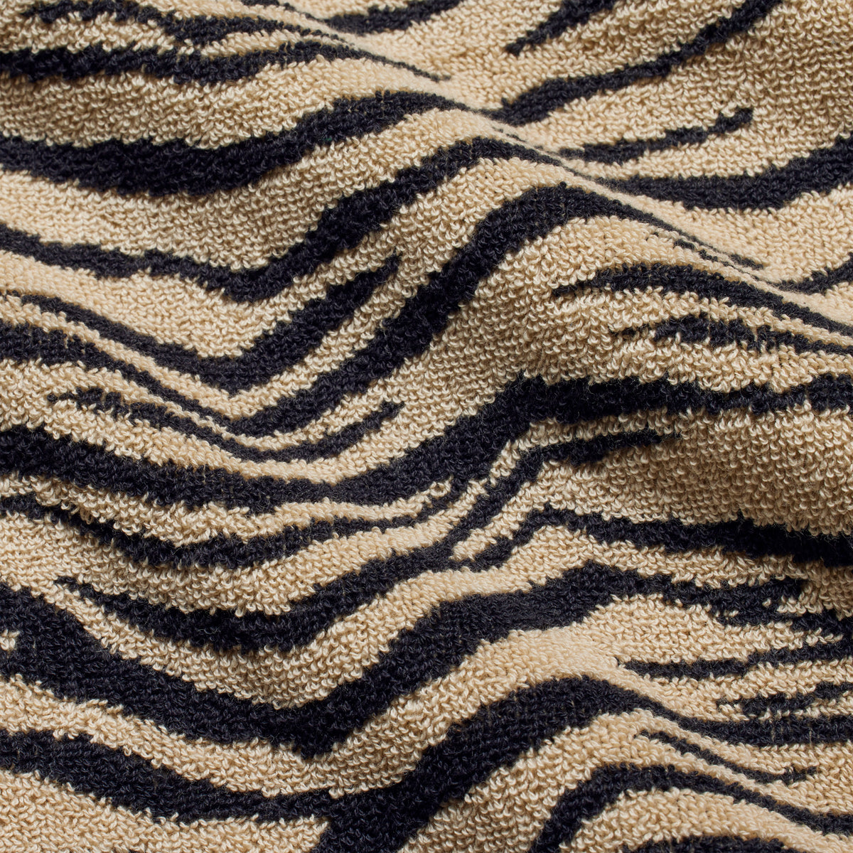 SIGNATURE SWIM TOWEL | CHAMPAGNE TIGER PRINT