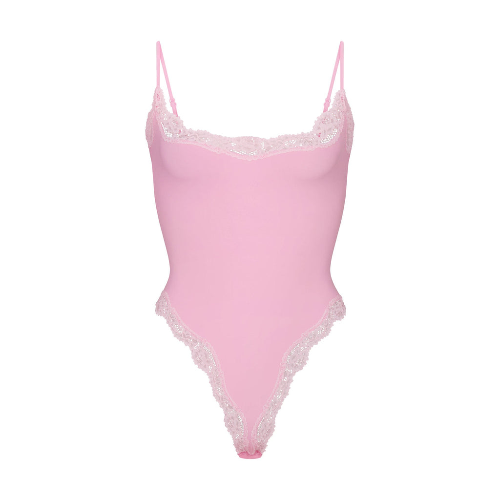FITS EVERYBODY LACE CAMI BODYSUIT | BUBBLEGUM TONAL