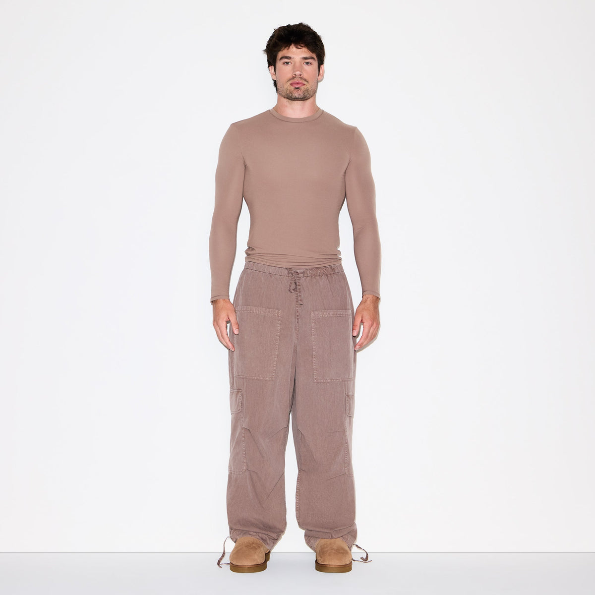 FITS EVERYBODY MENS SLIM LONG SLEEVE T-SHIRT | UMBER